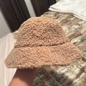 Teddy Bucket Hat